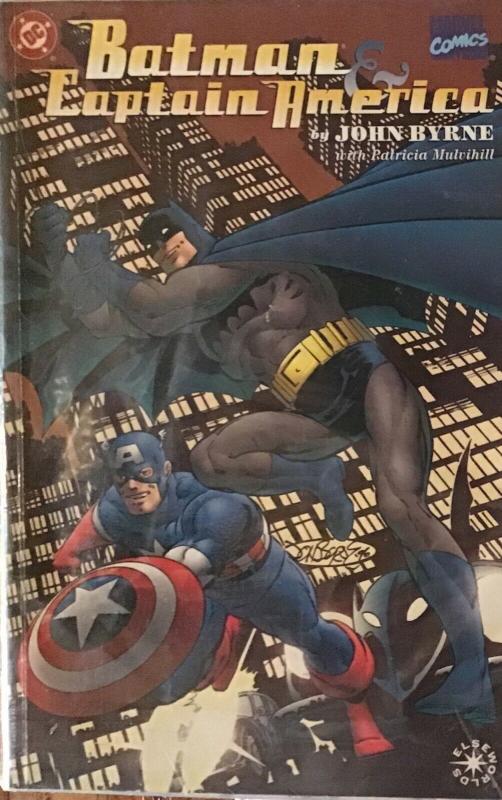 BATMAN DC SPIDER-MAN,CAPTAIN AMERICA  BY JOHN BYRNE MARVEL TEAM UPS VF/NM TPB 