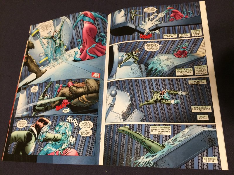 Uncanny Avengers #2 (2012) NM/MT Marvel Comics