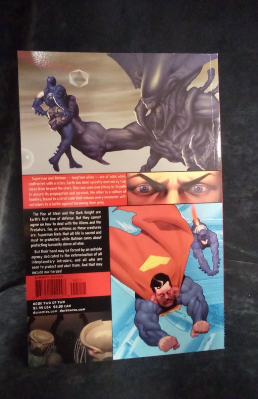 Superman and Batman vs. Aliens and Predator #2 (2007)