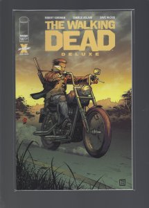 The Walking Dead Deluxe #15