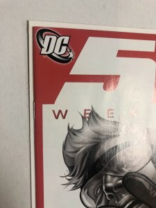 52 Week Eleven (2006) # 7 ( NM) 1st App. Kate Kane !