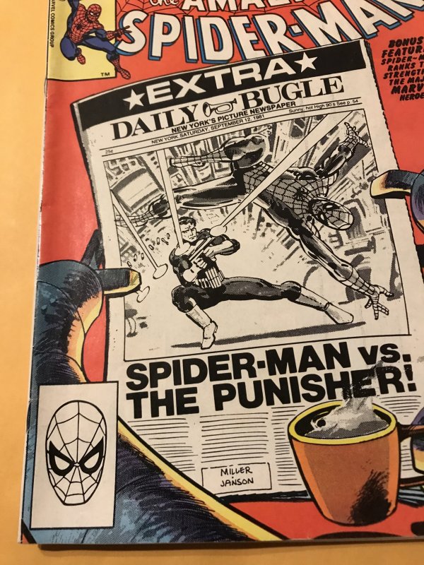 THE AMAZING SPIDER-MAN Annual #15 : Marvel 1981 Fn+; early Frank Miller