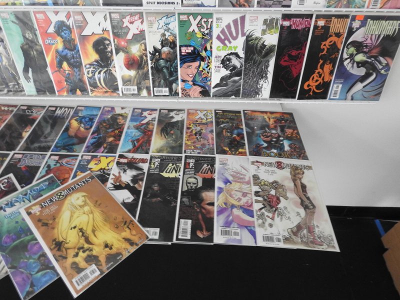 Huge Lot 160+ Comics W/ Spider-Man, Hulk, Wolverine, X-Men+ Avg VF-NM Condition!