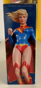 DC Comics Cover Girls Supergirl Statue Numbered Limited Edition 1297/5200 