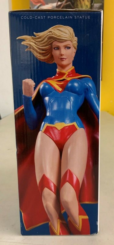 DC Comics Cover Girls Supergirl Statue Numbered Limited Edition 1297/5200 