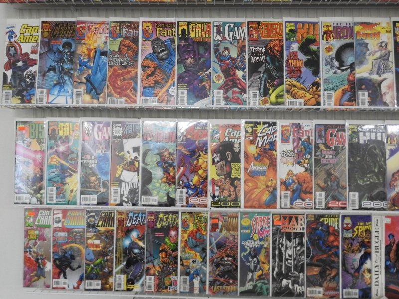 Huge Lot 120+ Comics W/ Avengers, Spider-Man, X-Men, Hulk+ Avg VF+ Condition!