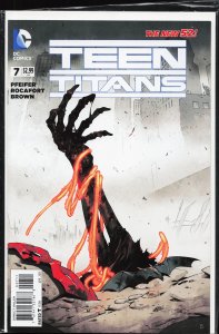 Teen Titans #7 (2015) Teen Titans