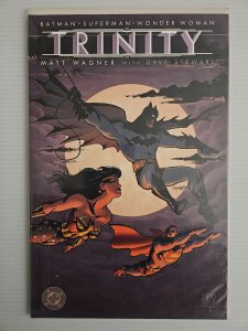 Batman / Superman / Wonder Woman: Trinity #2 (2003)