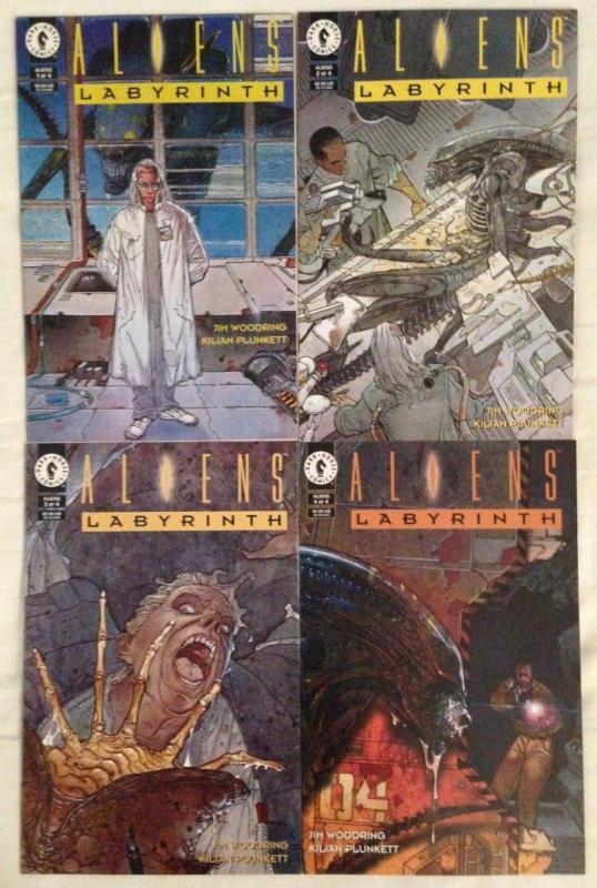 ALIENS : LABYRINTH - Complete Four (4) Issue Mini Series Lot - #1, #2, #3, & #4