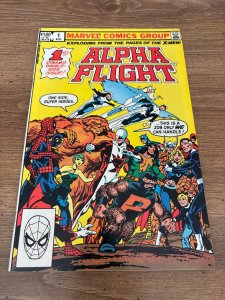 Alpha Flight # 1 NM- Marvel Comic Book X-Men Canada Wolverine Puck 4 J389