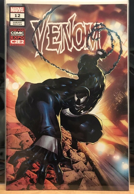 Venom #12 Philip Tan Cover VFN/NM 