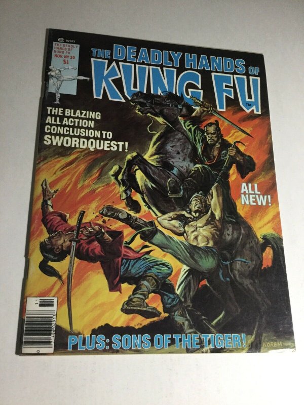 The Deadly Hands Of Kung Fu 30 Nm- Near Mint- Magazine