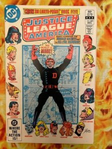 Justice League of America #209 (1982) - VF/NM