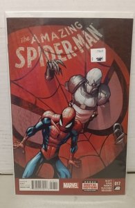 The Amazing Spider-Man #17 (2015). H11