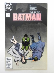 Batman #404 (1987) Batman Year One  By Frank Miller! Sharp NM- Condition!
