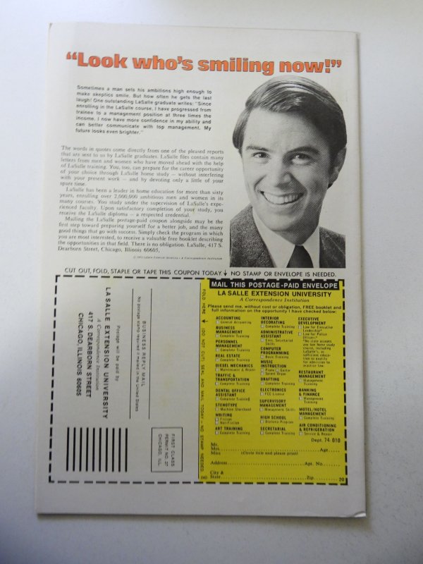 Captain America #195 (1976) FN+ Condition MVS Intact