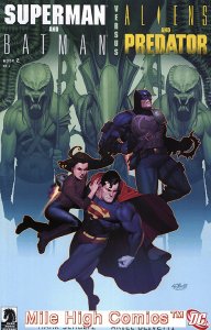 SUPERMAN/BATMAN VS. ALIENS/PREDATOR (2006 Series) #2 Very Fine Comics Book 