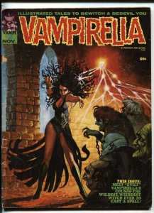 VAMPIRELLA #2 1969-BILL HUGHES COVER-WARREN-4E ACKERMAN