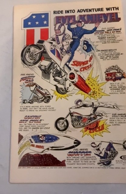 Marvel Spotlight #32 (1977)first app of Spuder-womanBuscema