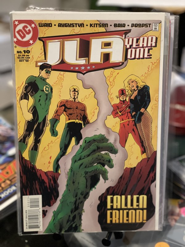 JLA: Year One #10 (1998)