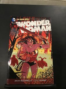 Wonder Woman: Iron TPB (2013)