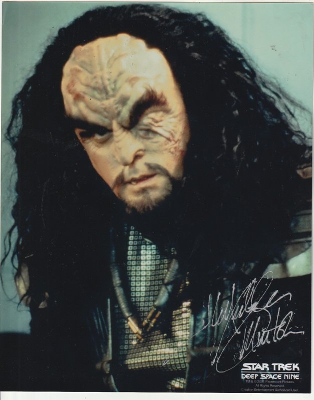 Autographed J.G. Hertzler Star Trek Deep Space Nine Photo(No C.O.A.)