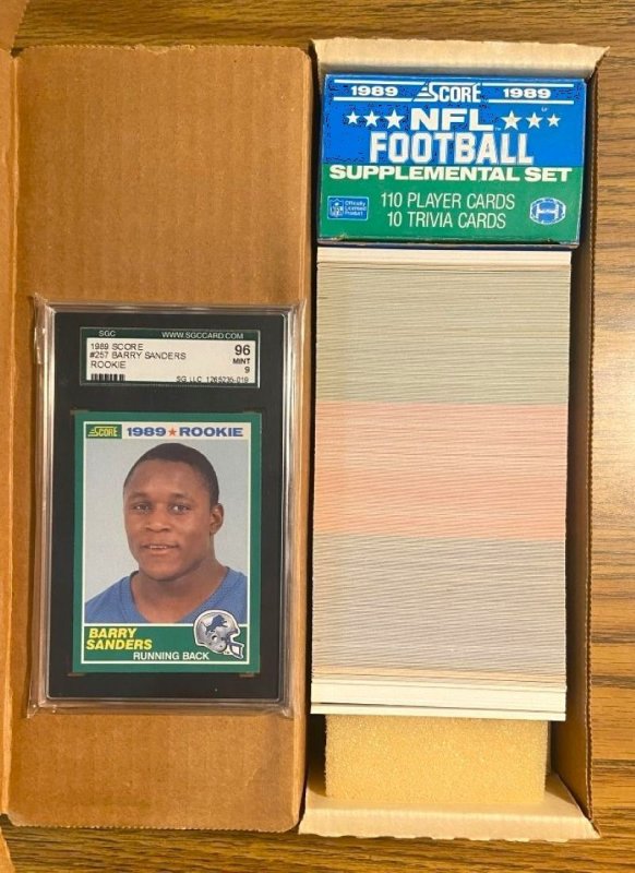 1989 Score Football Set (330) SGC MINT 9 Barry Sanders Rookie + Update Set (110)