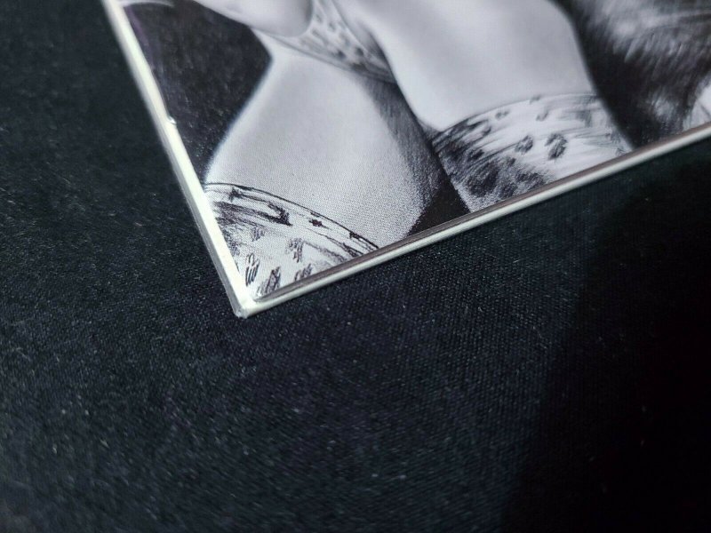 Signed NM+ Vampirella Monthly 24&26 Death Valley 1-2 Monte Moore