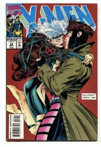 X-Men #24 1993- Rogue and Gambit kiss.  NM-