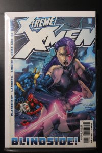 X-Treme X-Men #2 Larroca Cover Regular Edition (2001)