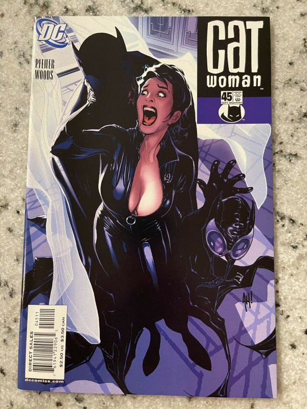 Catwoman # 45 NM 1st Print DC Comic Book Batman Adam Hughes Cover Art Ivy J599