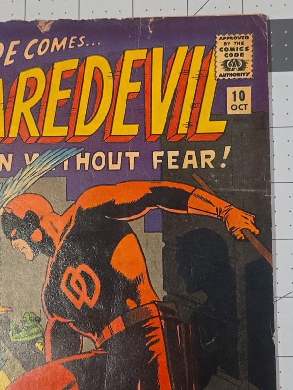 Daredevil #10 (Oct-1965) ?-1st Team App Ani-Men: Cat, Frog, Bird, Ape—Marvel