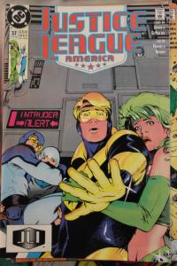 Justice League America  37  VF/NM