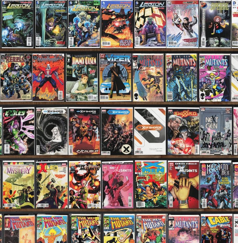 Huge Lot 160+ Comics with New Avengers, Legion Of Super Heroes, Exiles & More!