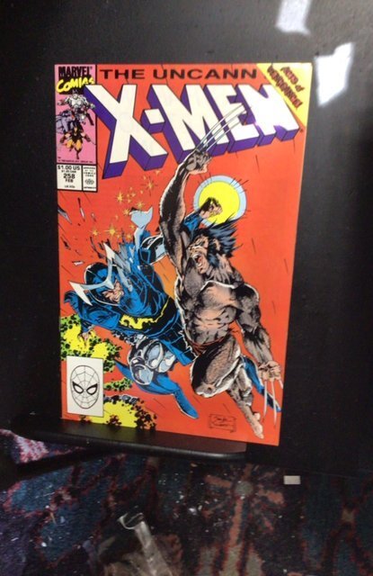 The Uncanny X-Men #258  (1990) High-grade!  NM- Wow! Wolverine cover