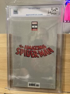 Amazing Spider-Man Annual 1 (43 ) 2018 PGX 9.8 Dell'Otto Variant HTF 9.8