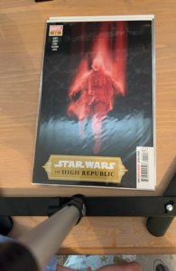 Lot of 16 Comics (See Description) Star Wars, Stranger Things Six