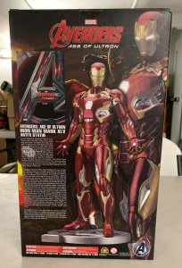 Kotobukiya Artfx Marvel Avengers Age of  Iron Man Mark XLV Pre-Painted Model Kit 