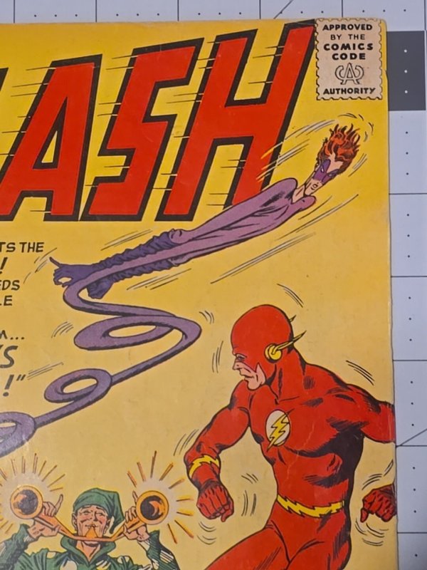 The Flash #138 ?-1st App Dexter Miles—Elongated Man Cvr App—DC Comics Aug-1963