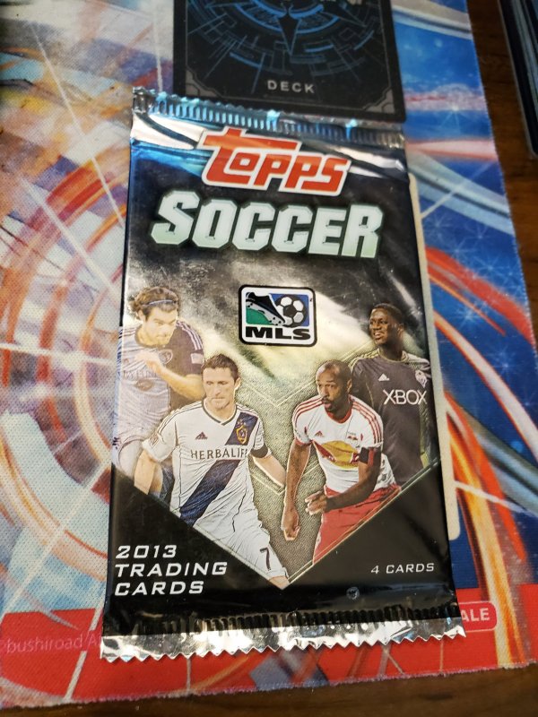 2013 mls topps soccer pack - 4 cards