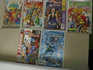 Teen Titans Specials Annual Comic Lot 22 books (years vary)