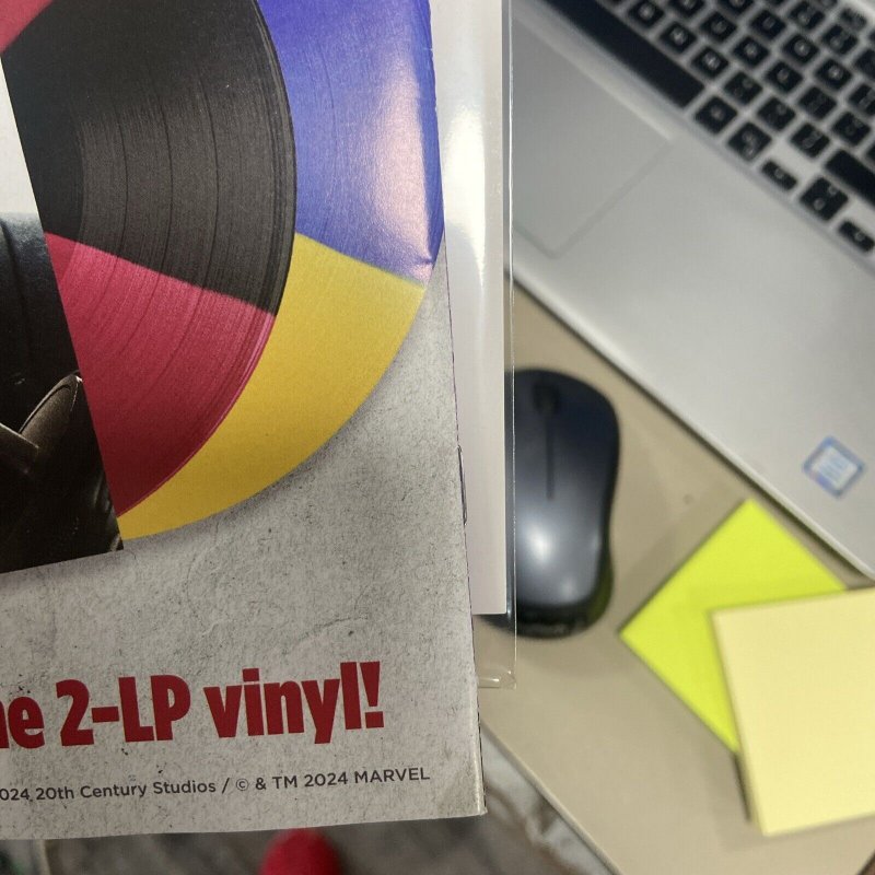 (2024) ALIENS VS AVENGERS #1 MARK BROOKS VENOM VARIANT COVER