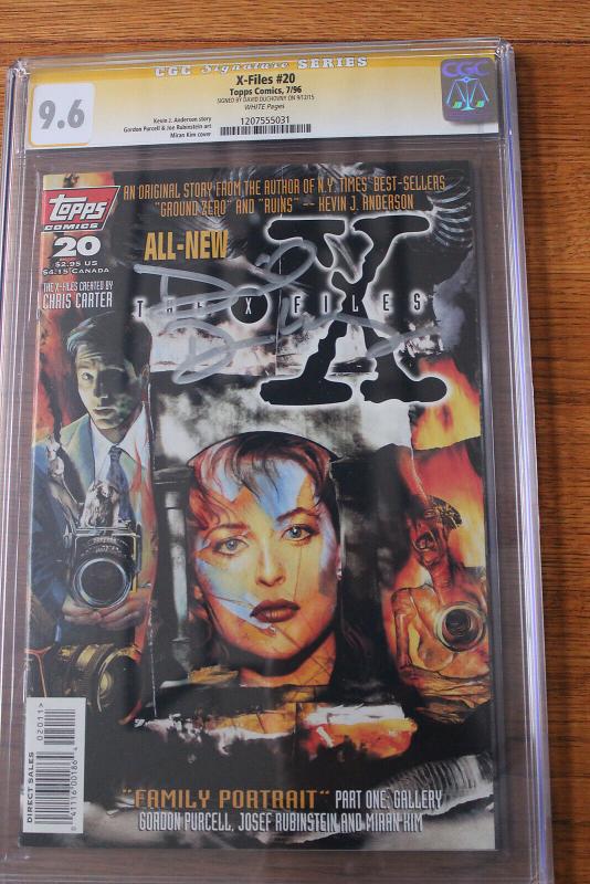 X-Files #20 Signature Series (Topps 1996) CGC 9.6  Signed by David Duchovy