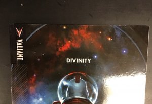 Divinity Vol # 1  Trade Paperback Valiant Comics 2015 • Matt KINDT