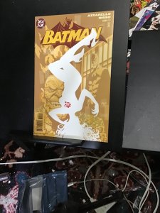 Batman #620 Direct Edition (2001) high-grade Broken city part 1! NM- Wow!