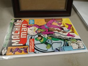 MACHINE MAN #14 VF/NM  MARVEL COMICS *1979* P03