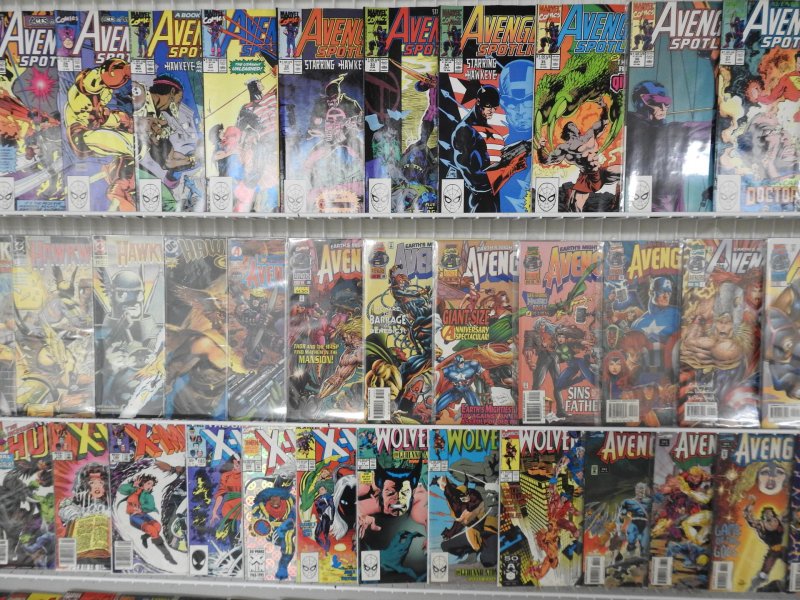 Huge lot of 170+ Comics W/ Avengers, Wolverine, X-Men Avg FN/VF Condition!