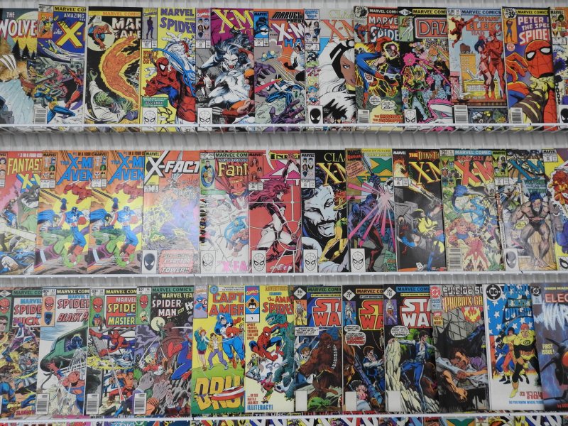Huge Lot of 200+ Comics W/ X-Men, Wolverine, Marvel Team Up