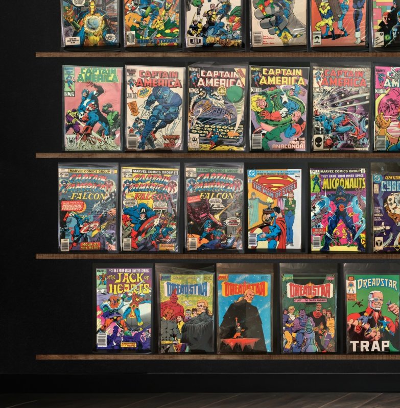 Huge Lot 140+ Comics with Captain America, The Incredible Hulk & More!