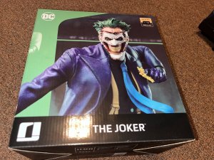 Iron Studios, DC Comics, Joker Deluxe Version 1/10 Scale Statue